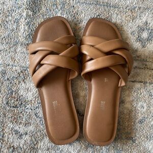 Women's Tan Slide Sandals